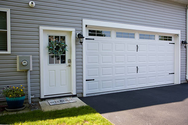 24/7 Emergency Garage Door Panel Replacement experts in Red Lodge, MT